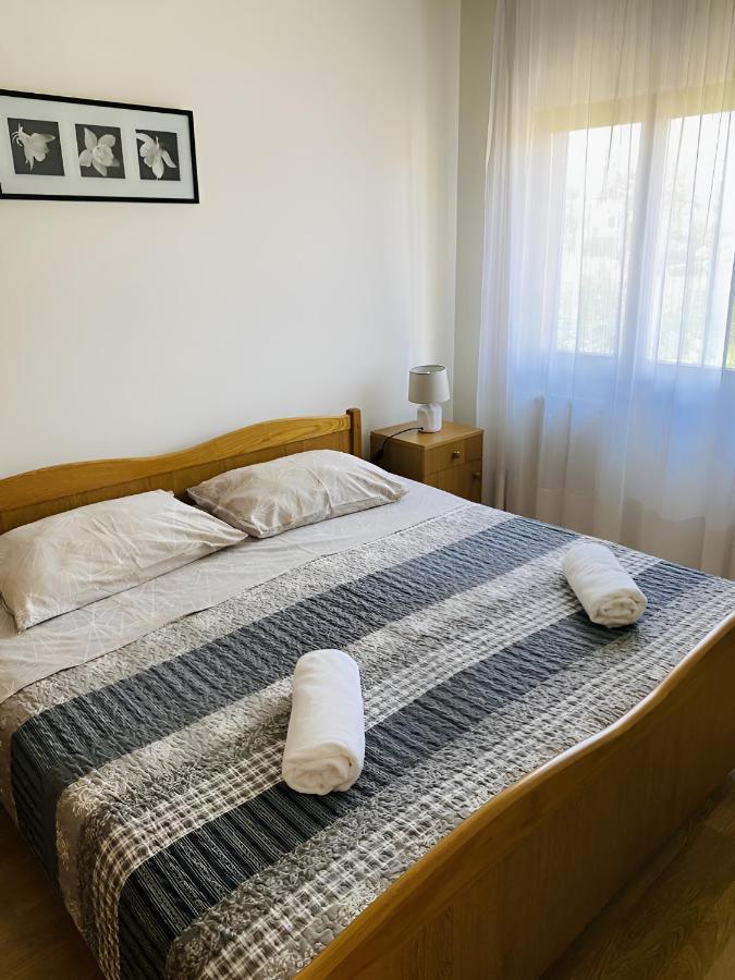 Apartmani Ana Borovac Funtana Esterno foto