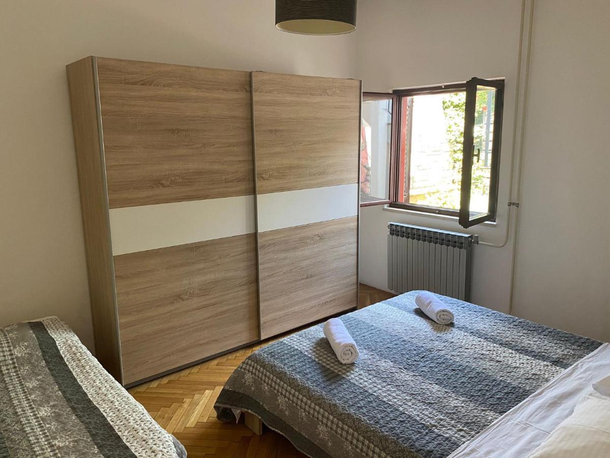 Apartmani Ana Borovac Funtana Esterno foto